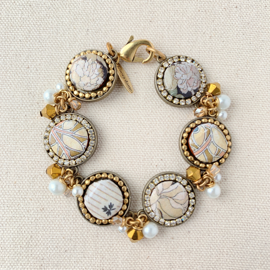 Magnolia Spoon Bracelet, Spoon Bracelet, Silverware Bracelet, Spoon  Jewelry, Silverware Jewelry, Flatware Bracelet, Vintage Bracelet, 1951 -  Etsy | Spoon jewelry, Vintage heart jewelry, Spoon bracelet