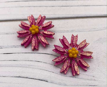 Lenora Dame Fresh As A Daisy Post Earrings in Fuchsia